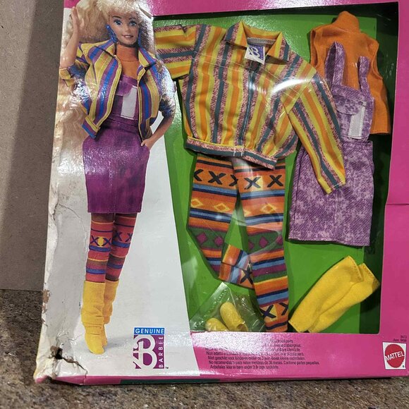 Mattel 1990 Barbie “United Colors Of Benetton - 9473” Fashions Outfit - Picture 4 of 4
